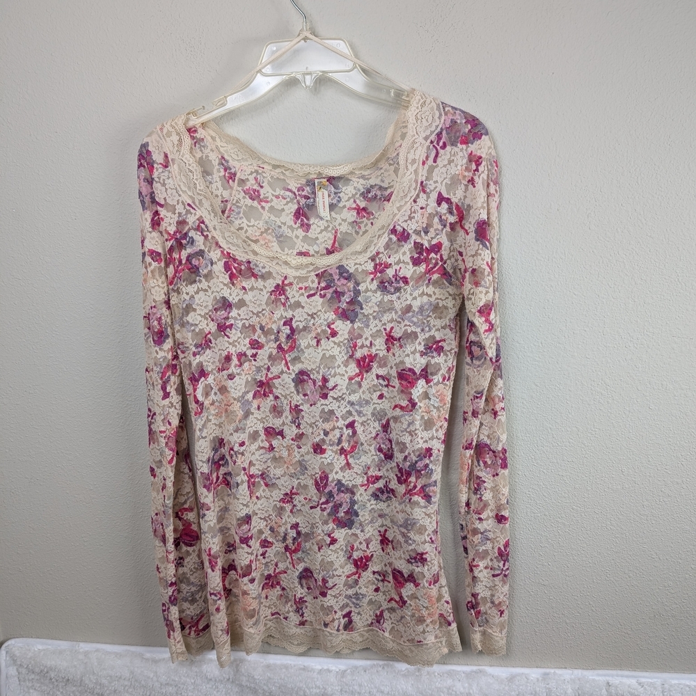 Free People Floral Lace Shirt Women's Large Floral Pink Purple Top Undershirt